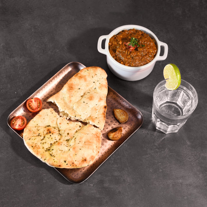 SHICKEN Garlic Naan